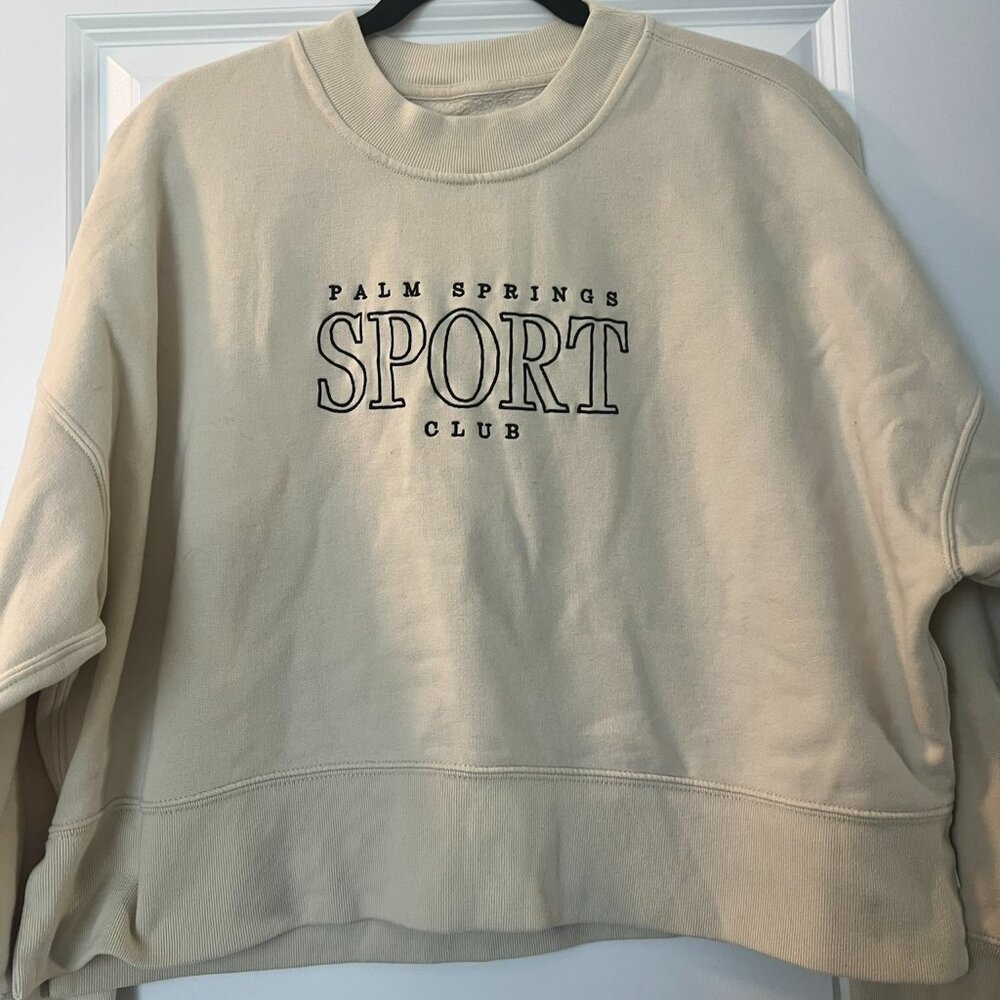 Abercrombie & Fitch Cream Sweatshirt